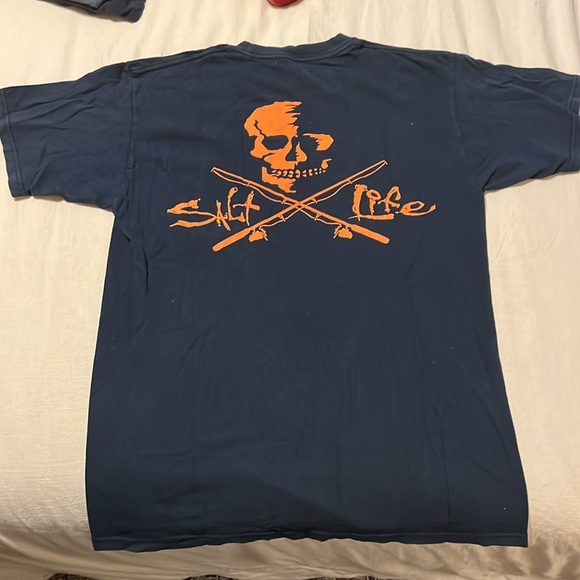 Dark blue Salt Life shirt - Picture 2 of 2